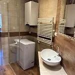 公寓 Apartament Walbrzych *